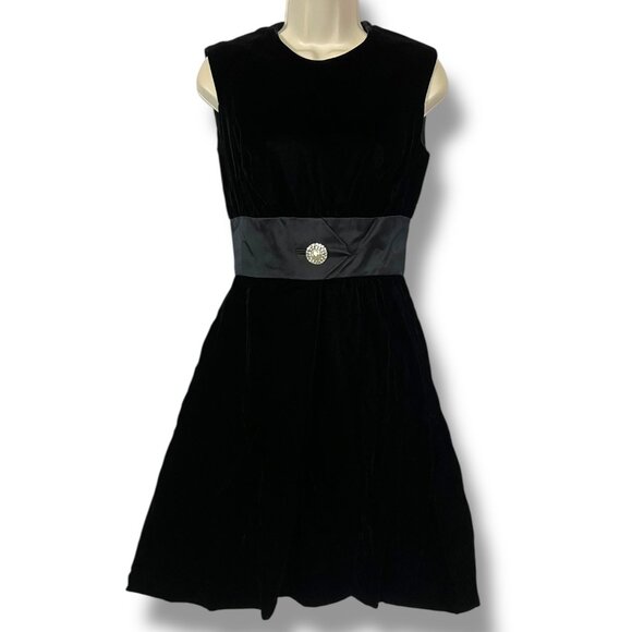 1960s Vintage Nat Kaplan Black Velvet Cocktail A-Line Dress Size 2 XS - Picture 1 of 6